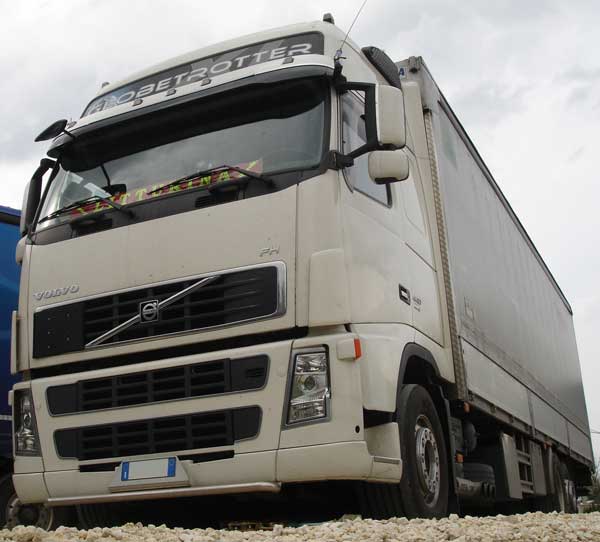 Laterale Camion Bianco - Trasporti Nazionali Avellino